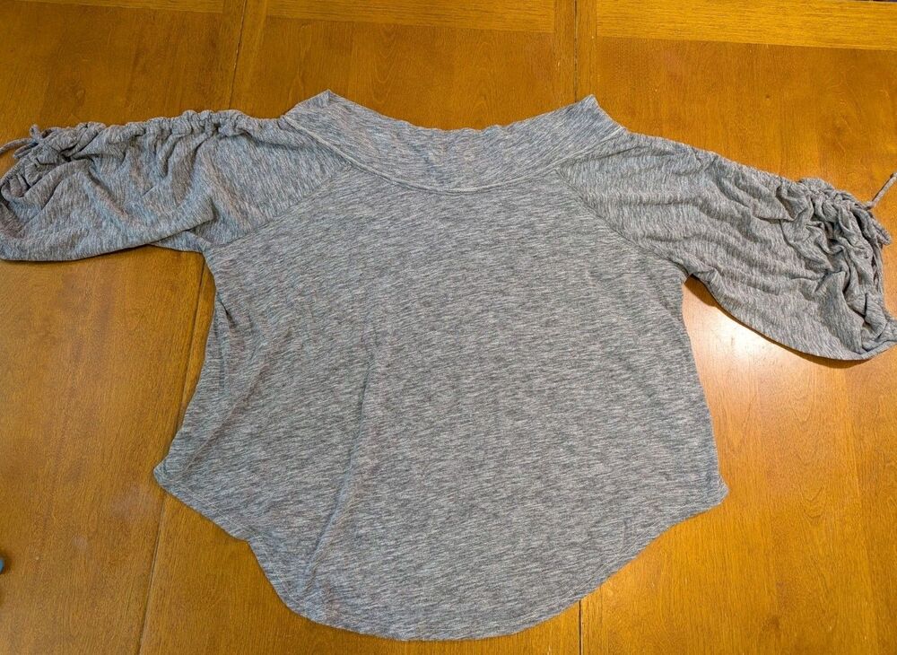 We The Free Gray Ruched Sleeve Top Women’s Small Cotton Blend Casual Soft Knit